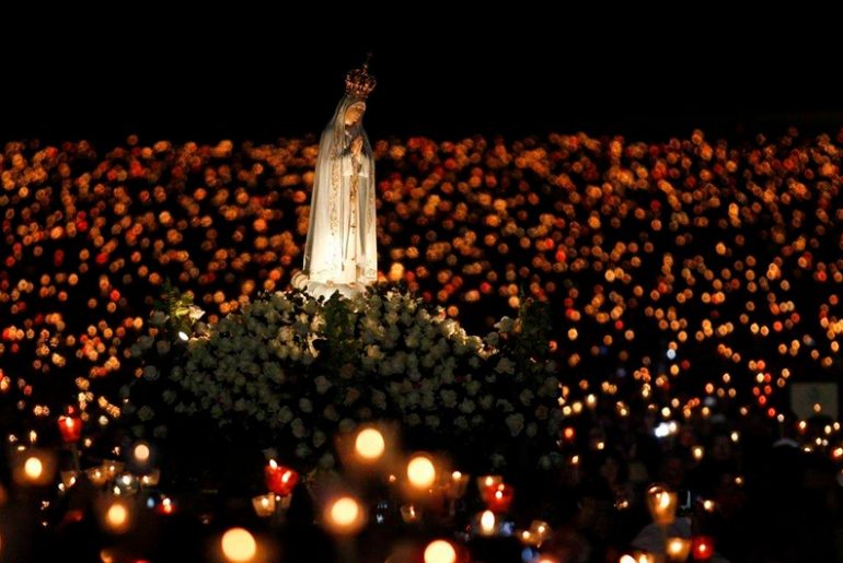 Procissão de Velas Fátima - 12 de maio